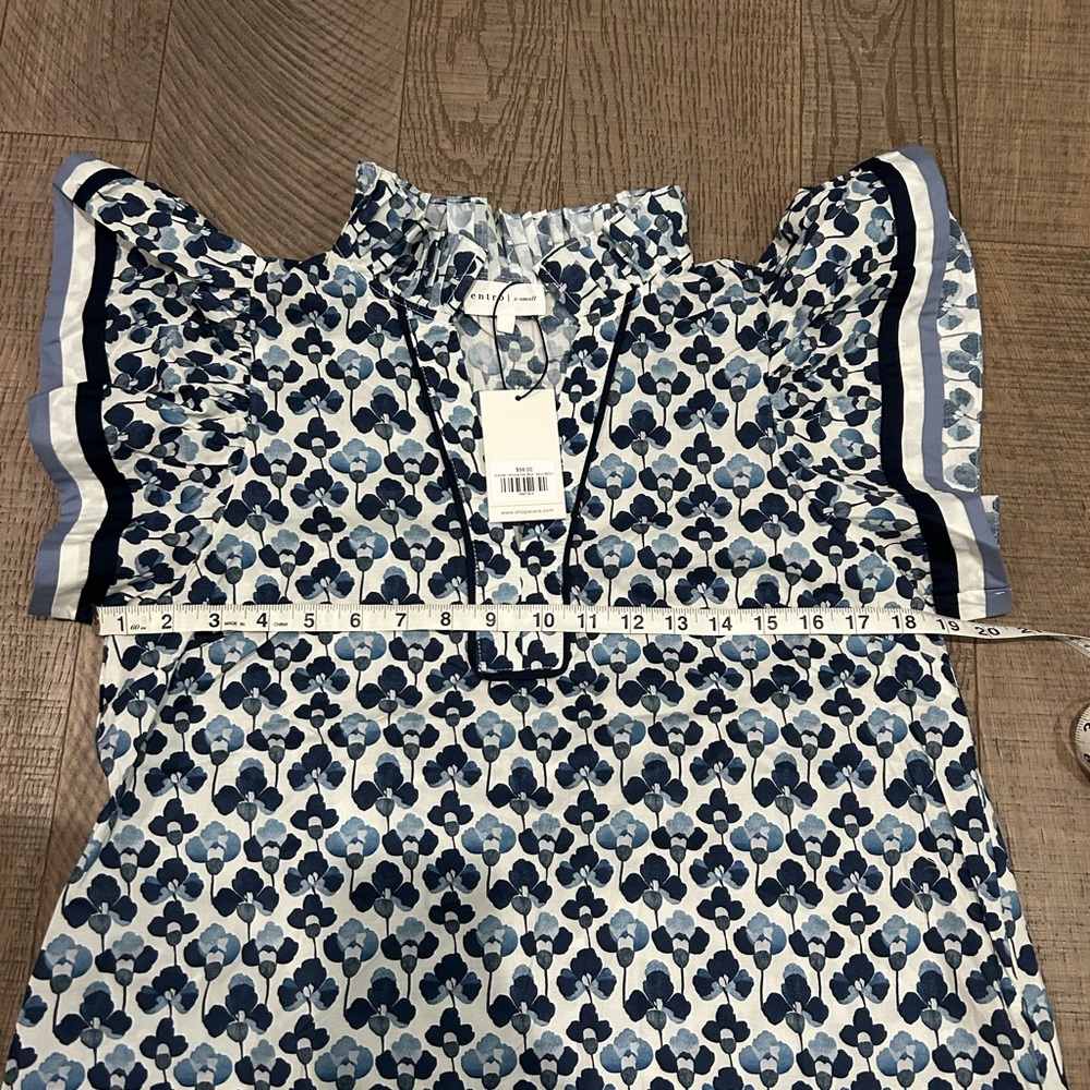 Entro Blue and White Patterned Blouse - Picture 4 of 7